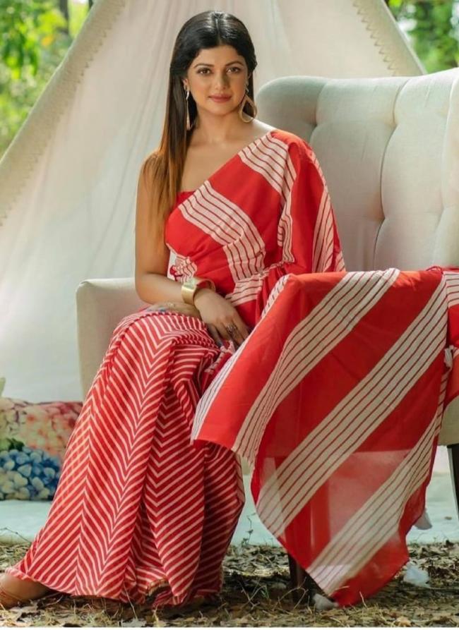Cotton Red Summer Wear Printed Saree